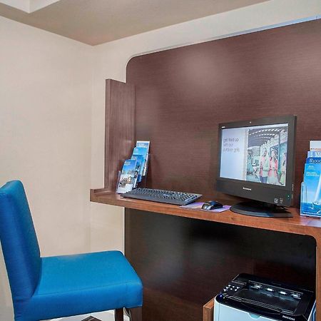 Towneplace Suites Knoxville Cedar Bluff Extérieur photo
