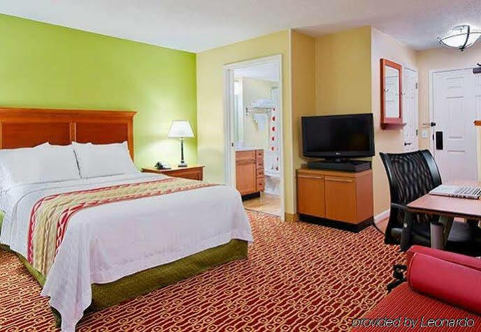 Towneplace Suites Knoxville Cedar Bluff Extérieur photo